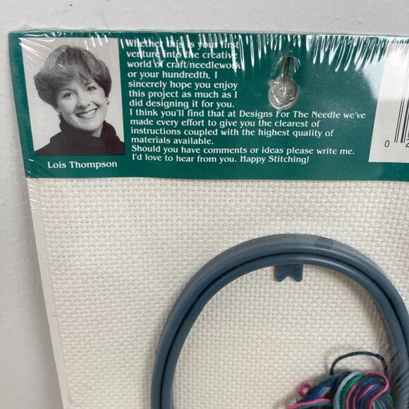 Designs for the needle To love Ewe Oval Cross Stitch SEALED - Picture 3 of 4